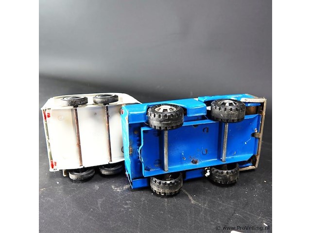 Tonka pick-up met paardentrailer - afbeelding 5 van  5