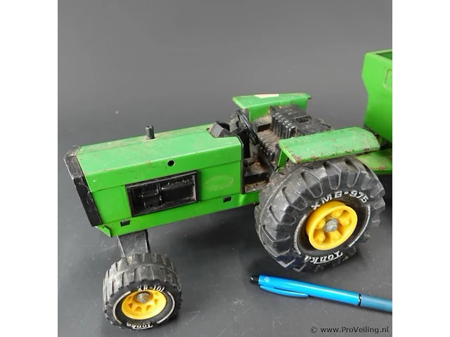 Tonka tractor met aanhanger (modellen xmb-975 en xr-101) - afbeelding 3 van  5