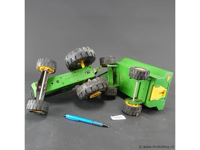 Tonka tractor met aanhanger (modellen xmb-975 en xr-101) - afbeelding 5 van  5