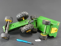 Tonka tractor met aanhanger (modellen xmb-975 en xr-101) - afbeelding 5 van  5