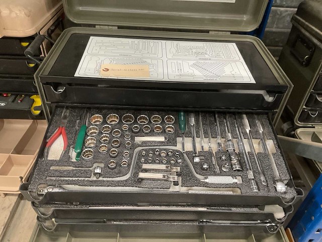 Toolbox inc. gereedschapskoffer - afbeelding 7 van  8