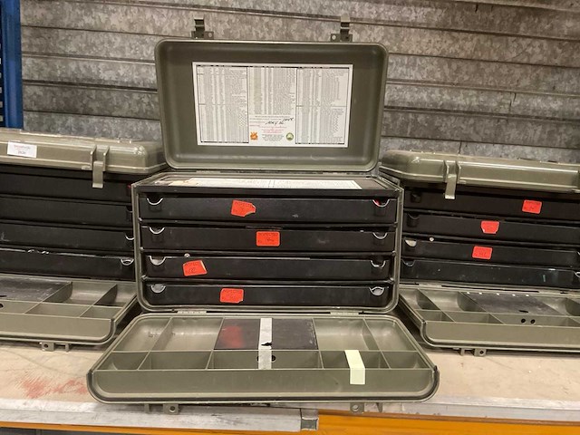 Toolbox inc. gereedschapskoffer - afbeelding 3 van  8