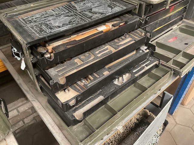 Toolbox inc. gereedschapskoffer - afbeelding 1 van  8