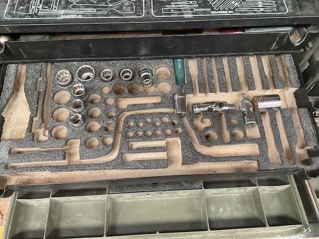 Toolbox inc. gereedschapskoffer - afbeelding 4 van  8