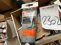 Toom reparatur spachtel muurfiller (36x) - afbeelding 2 van  5