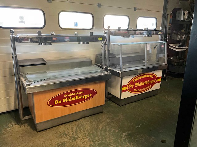 Toonbanken verrijdbaar (2x) - afbeelding 1 van  6