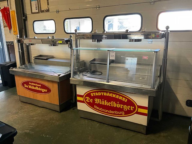 Toonbanken verrijdbaar (2x) - afbeelding 2 van  6