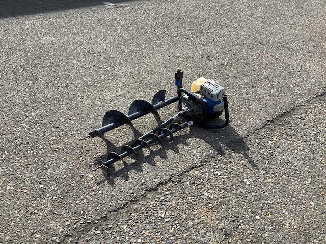 Top benzine grondboor - afbeelding 1 van  9