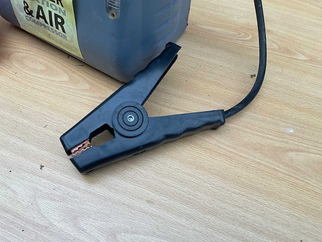 Top craft tpwc-900 startbooster 12v - afbeelding 2 van  6