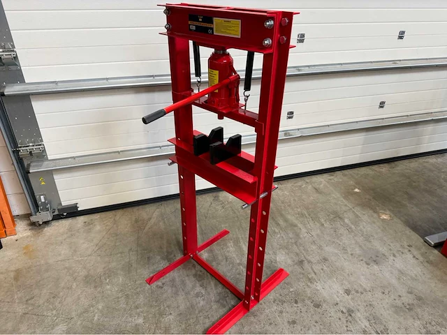 Top gear werkplaatspers 20 ton / hydraulische werkplaatspers - afbeelding 15 van  15