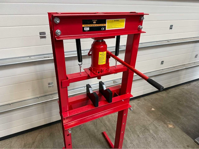 Top gear werkplaatspers 20 ton / hydraulische werkplaatspers - afbeelding 5 van  11