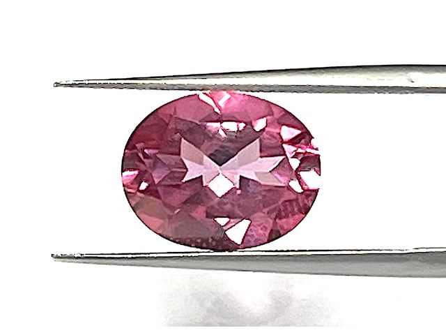 Topaas - circa 3.00 carat pink topaas - afbeelding 1 van  5