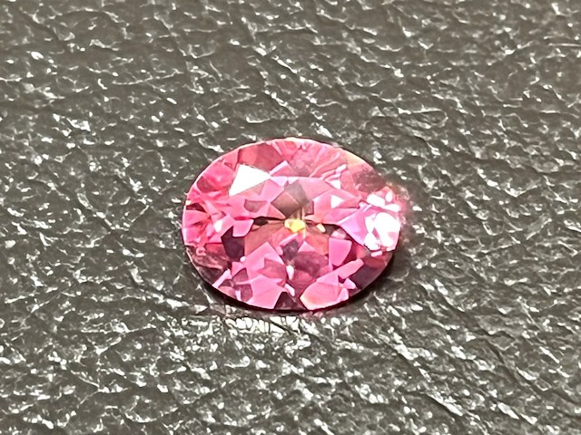 Topaas - circa 3.00 carat pink topaas - afbeelding 2 van  3