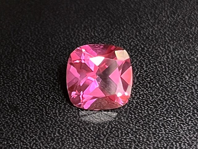 Topaas - circa 5.00 carat pink topaas - afbeelding 1 van  3