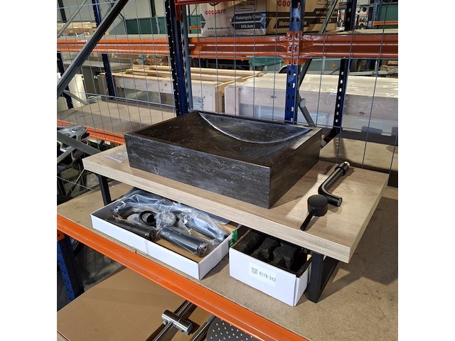 Topblad met steunen maatwerk, rustiek eiken - afbeelding 1 van  9