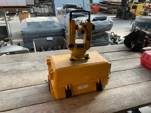 Topcom dt-20a theodoliet - afbeelding 1 van  3