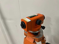 Topcon at-g2 waterpasinstrument / kijker met meetlat - afbeelding 2 van  4