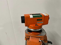 Topcon at-g2 waterpasinstrument / kijker met meetlat - afbeelding 2 van  8