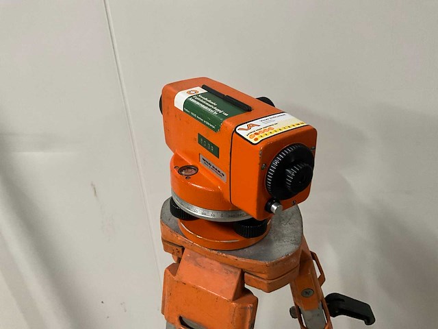 Topcon at-g2 waterpasinstrument / kijker met meetlat - afbeelding 3 van  8