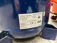 Topcraft tck 240/50 luchtcompressor - afbeelding 4 van  4