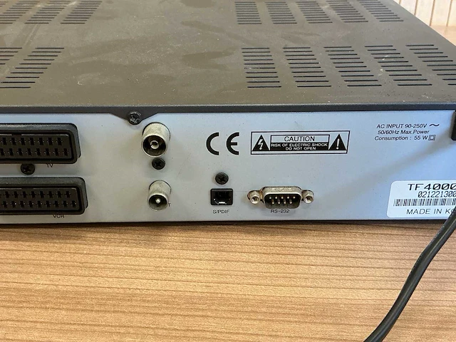 Topfield | tf4000pvr | satellietontvanger - afbeelding 8 van  9