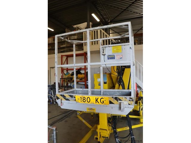 Topper aanhangbare knikarmhoogwerker model rotozoomboom 3t; type st3 - gekeurd tot 11-2026 - afbeelding 26 van  31