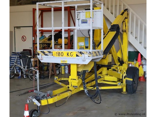 Topper aanhangbare knikarmhoogwerker model rotozoomboom 3t; type st3 - kenteken: 58-59-wf - afbeelding 1 van  31