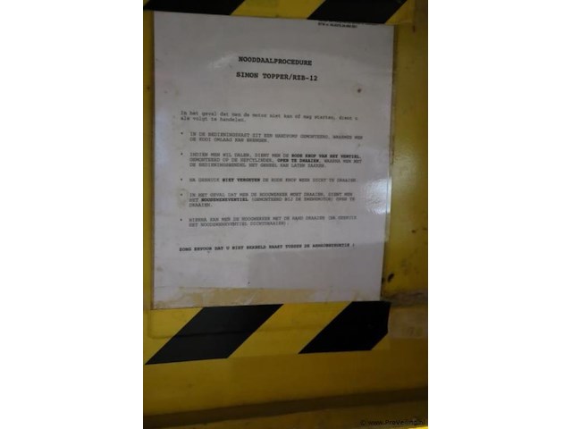 Topper aanhangbare knikarmhoogwerker model rotozoomboom 3t; type st3 - kenteken: 58-59-wf - afbeelding 20 van  31