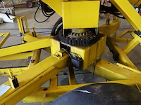 Topper aanhangbare knikarmhoogwerker model rotozoomboom 3t; type st3 - kenteken: 58-59-wf - afbeelding 28 van  31