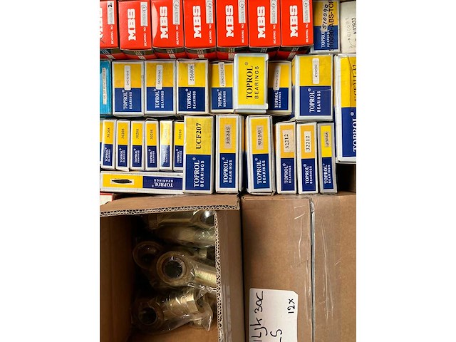 Toprol / mbs / mb - partij industriële lagers en lagerblokken 234kg - afbeelding 1 van  6