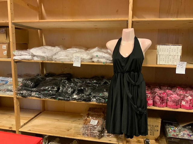 Tops (61x) - afbeelding 1 van  1