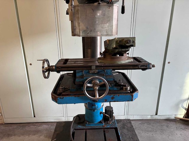Toren - 50 - kolomboormachine - afbeelding 5 van  10