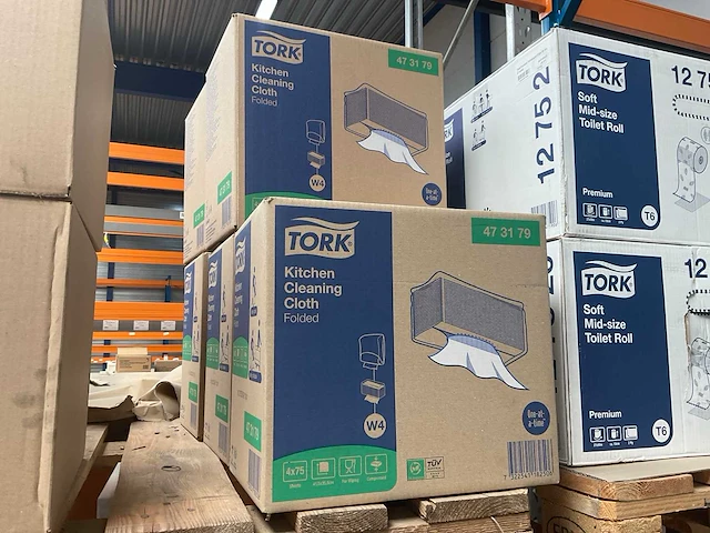 Tork doos á 4x75 stuks keukendoeken (5x) - afbeelding 1 van  2