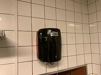 Tork, euro wastafel, papier- en zeepdispensers - afbeelding 8 van  9