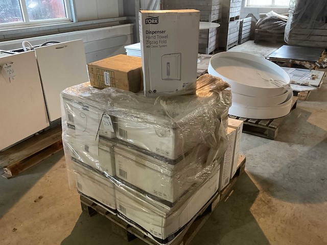 Tork h3 classic system handdoek dispenser (3x) - afbeelding 1 van  2