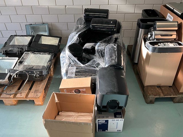 Tork partij dispenser - afbeelding 1 van  4