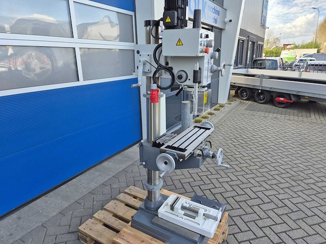 Toro - dmf-40 - kolomboor- freesmachine met kruistafel en tapfunctie - afbeelding 8 van  17