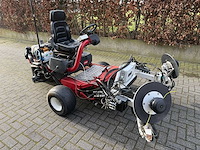 Toro 3250 grasmaaier werktuigendrager - afbeelding 2 van  4