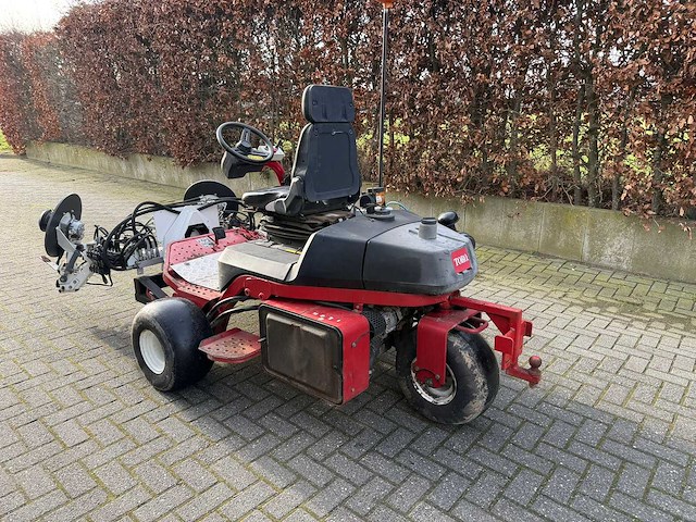 Toro 3250 grasmaaier werktuigendrager - afbeelding 1 van  4