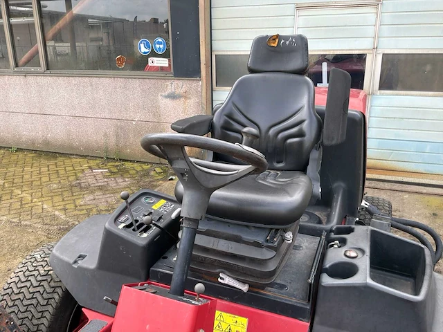 Toro groundmaster 4500d grasmaaier 4 wheel drive - afbeelding 6 van  24