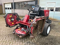 Toro groundmaster 4500d grasmaaier 4 wheel drive - afbeelding 12 van  24