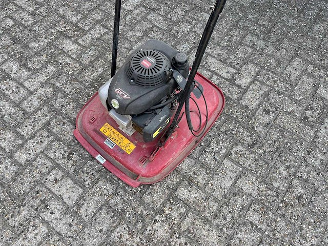 Toro hoverpro zweefmaaier met honda gcv160 benzinemotor - afbeelding 2 van  4