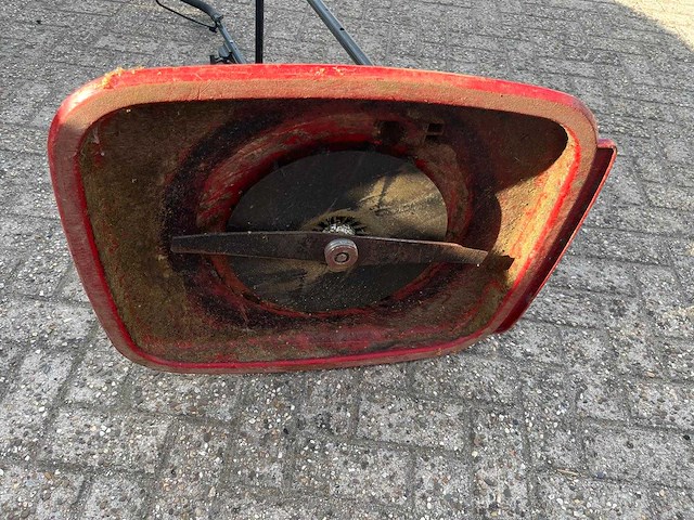 Toro hoverpro zweefmaaier met honda gcv160 benzinemotor - afbeelding 4 van  4