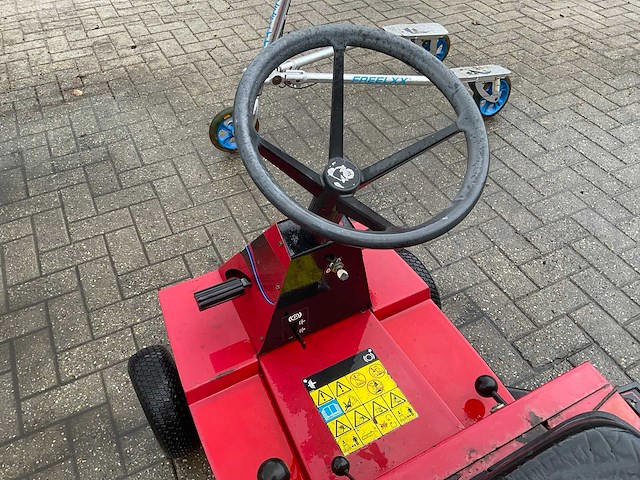 Toro wheel horse 12-32 grasmaaier - afbeelding 3 van  14