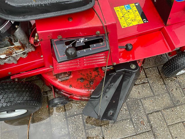 Toro wheel horse 12-32 grasmaaier - afbeelding 5 van  14