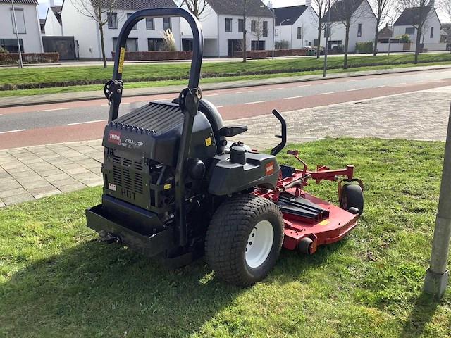 Toro z master diesel zitmaaier - afbeelding 7 van  9