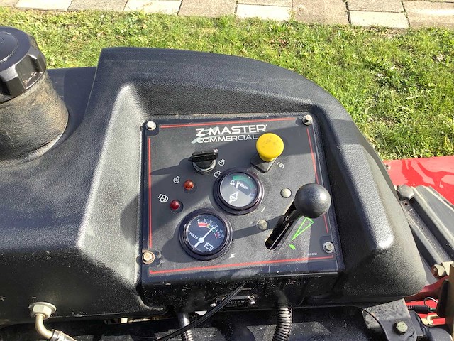 Toro z master diesel zitmaaier - afbeelding 8 van  9