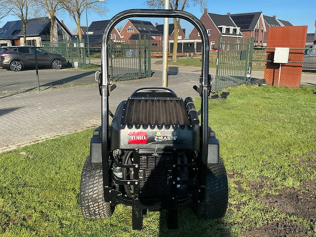 Toro z master zero-turn zitmaaier - afbeelding 5 van  8
