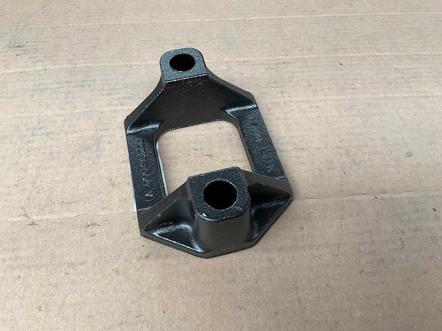 Torque rod bracket - afbeelding 3 van  3