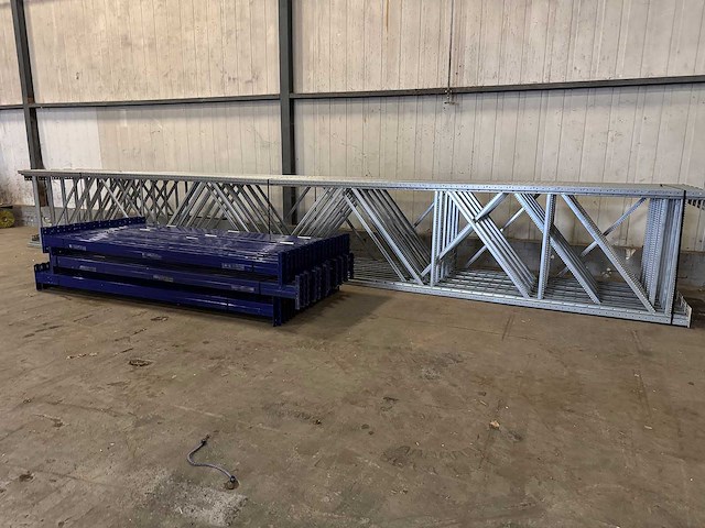 Torri - palletstelling 19,5 meter (820cm hoog) gegalvaniseerde staanders - afbeelding 5 van  6